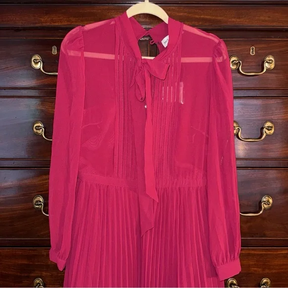 NWT Self-Portrait Hot Pink Tie-Neck Pleated Chiffon Midi Dress w/ Pearls Sz 8